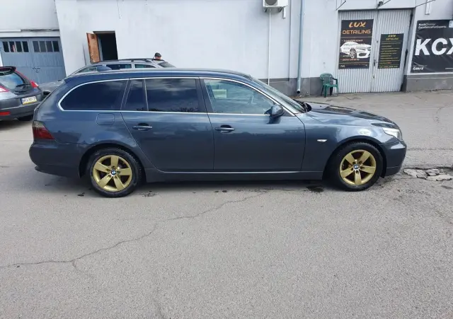 BMW Seria 5 525d