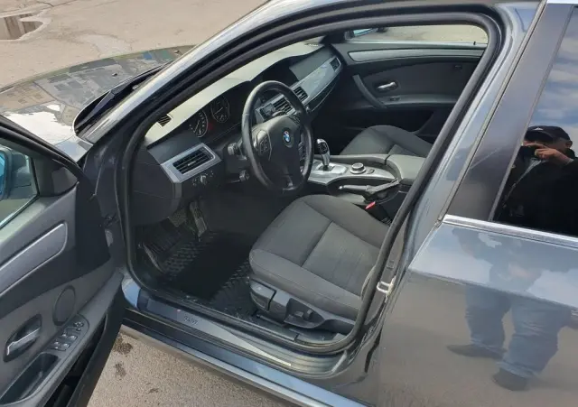 BMW Seria 5 525d