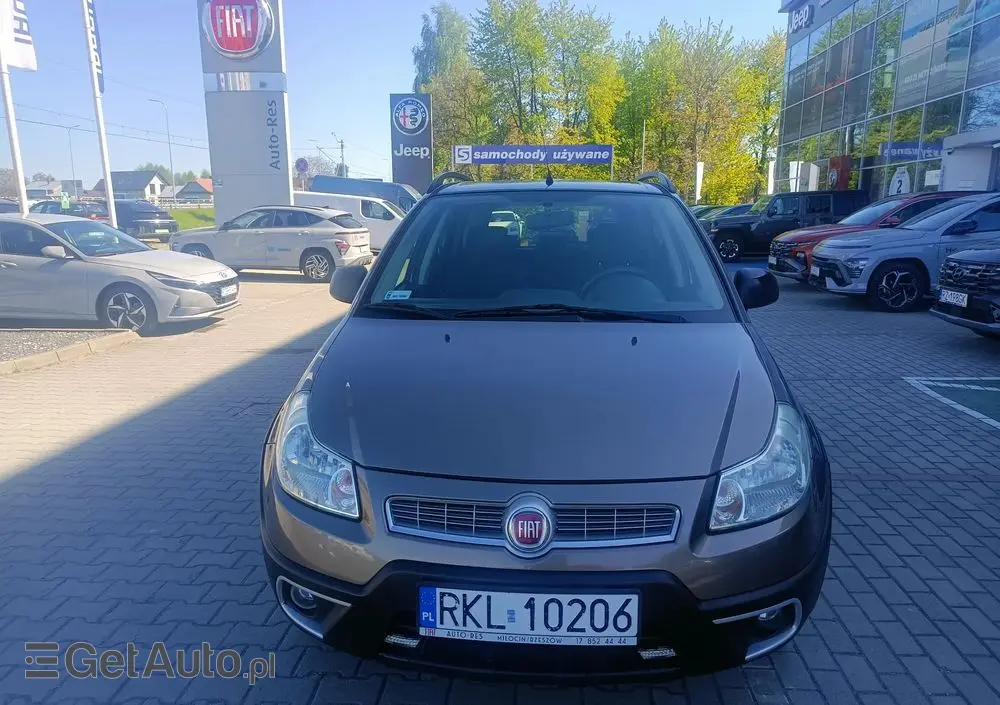 FIAT Sedici 1.6 16V 4x4 Dynamic