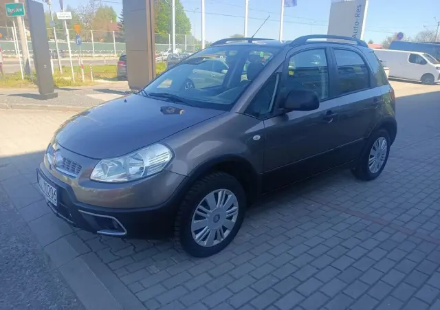 FIAT Sedici 1.6 16V 4x4 Dynamic