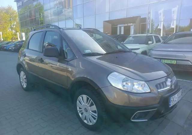 FIAT Sedici 1.6 16V 4x4 Dynamic