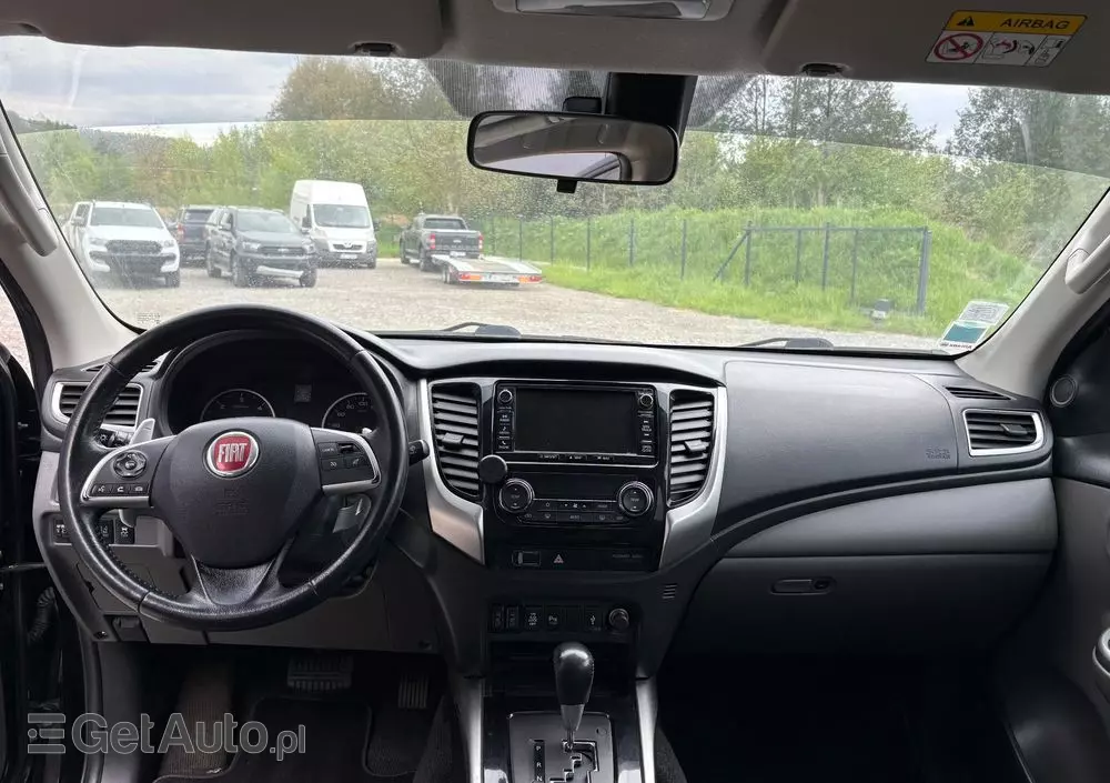 MITSUBISHI L200 2.4 d DC Black Edition EU6