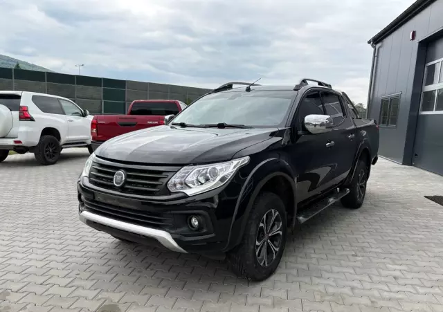 MITSUBISHI L200 2.4 d DC Black Edition EU6