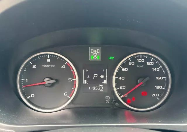 MITSUBISHI L200 2.4 d DC Black Edition EU6