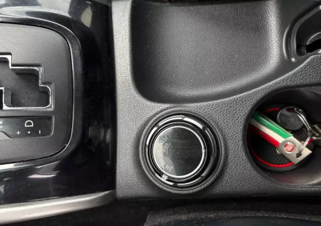 MITSUBISHI L200 2.4 d DC Black Edition EU6