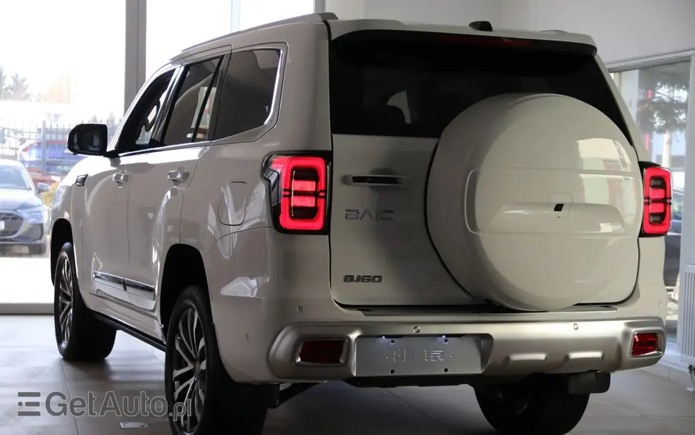 BAIC BJ60 MHEV Flagship 4x4