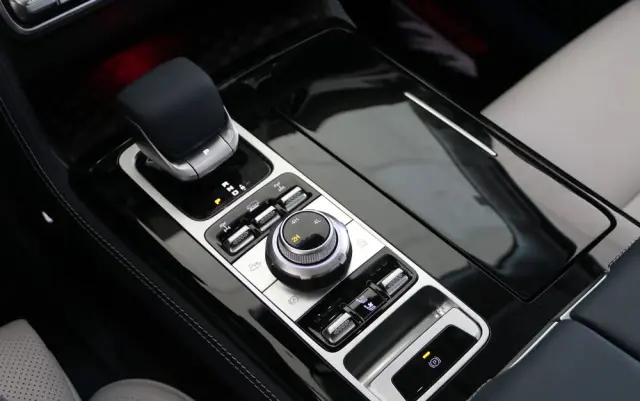 BAIC BJ60 MHEV Flagship 4x4