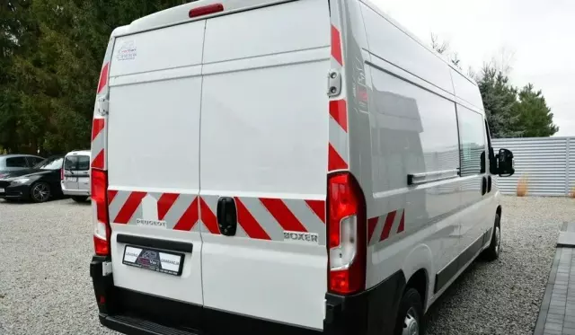 PEUGEOT Boxer 