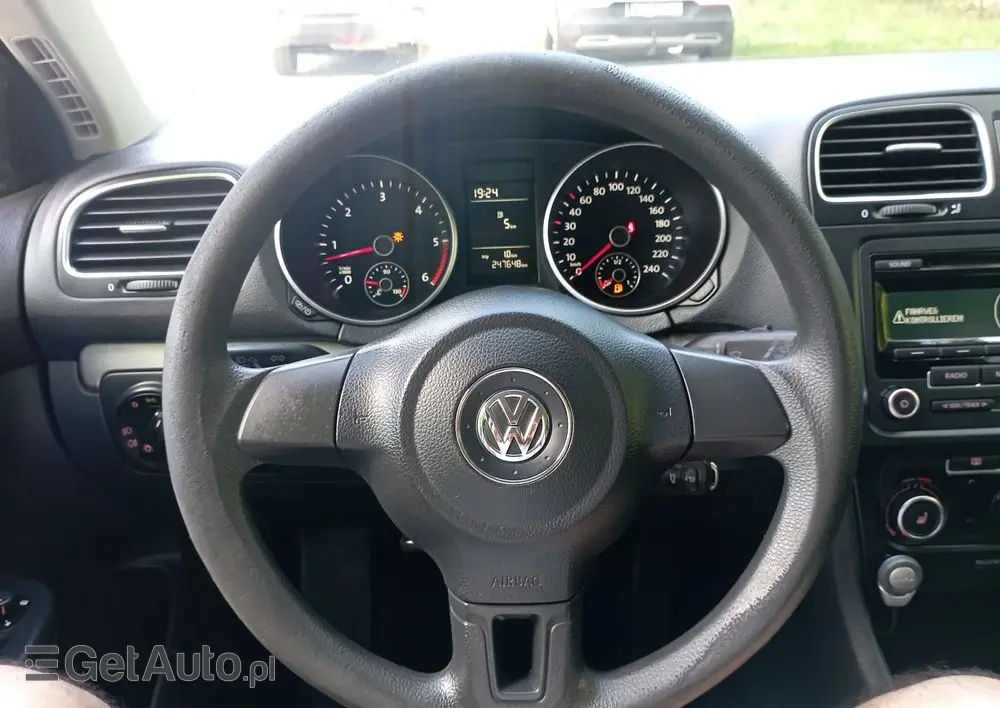 VOLKSWAGEN Golf 1.6 TDI Trendline