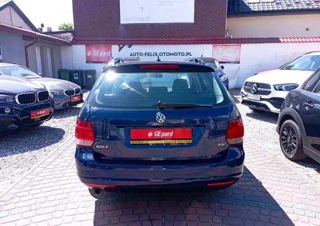 VOLKSWAGEN Golf 1.6 TDI Trendline