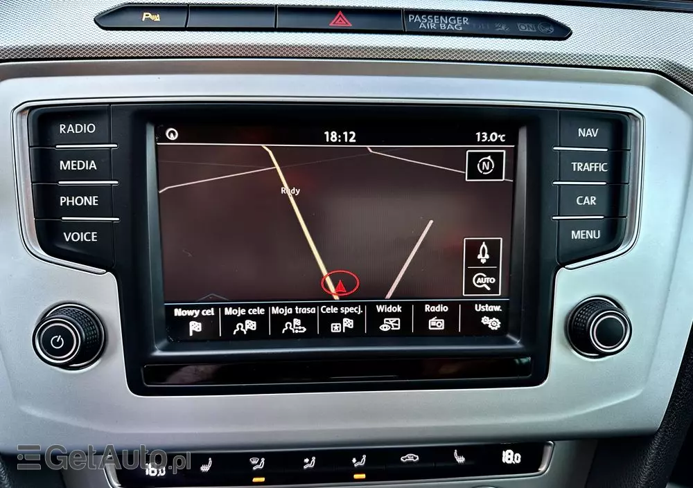 VOLKSWAGEN Passat Variant 2.0 TDI DSG (BlueMotion Technology) Trendline