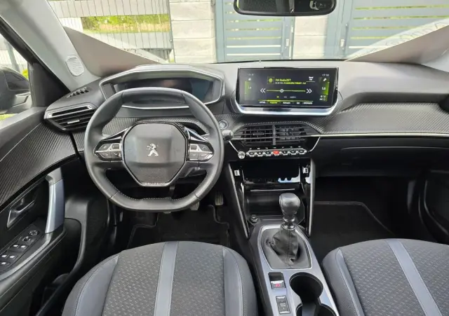 PEUGEOT 2008 1.2 PureTech GT Line S&S