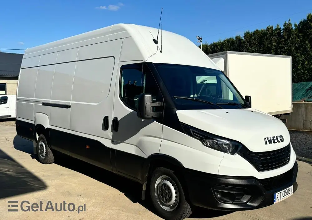 IVECO Daily 35S18 Maxi Blaszak Długi Furgon 3.0 Blaszak L4H3 