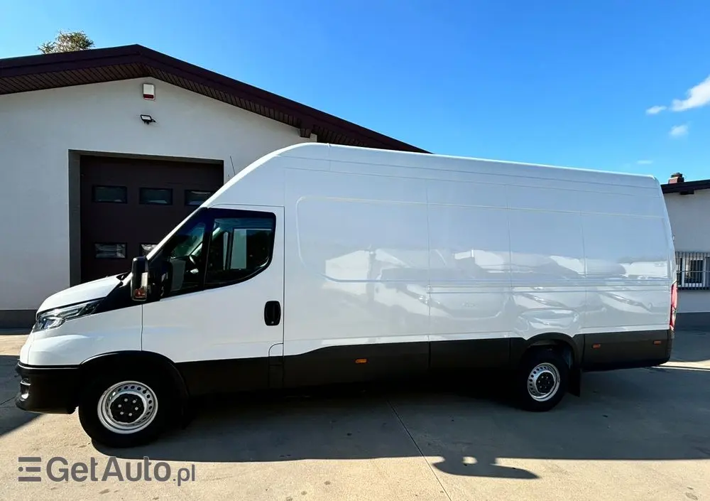 IVECO Daily 35S18 Maxi Blaszak Długi Furgon 3.0 Blaszak L4H3 