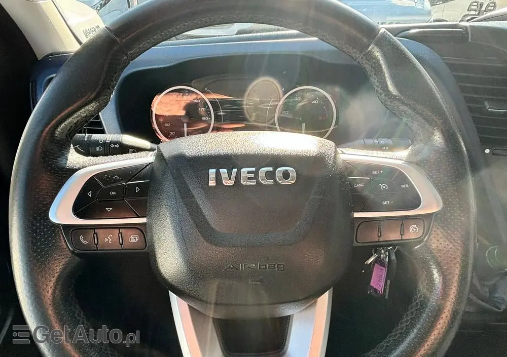 IVECO Daily 35S18 Maxi Blaszak Długi Furgon 3.0 Blaszak L4H3 