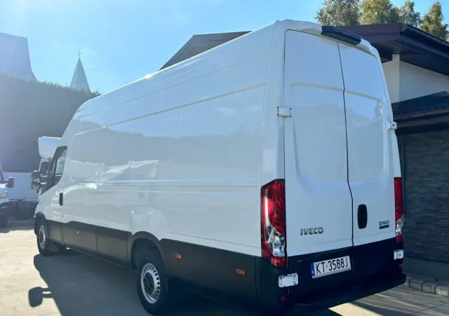 IVECO Daily 35S18 Maxi Blaszak Długi Furgon 3.0 Blaszak L4H3 