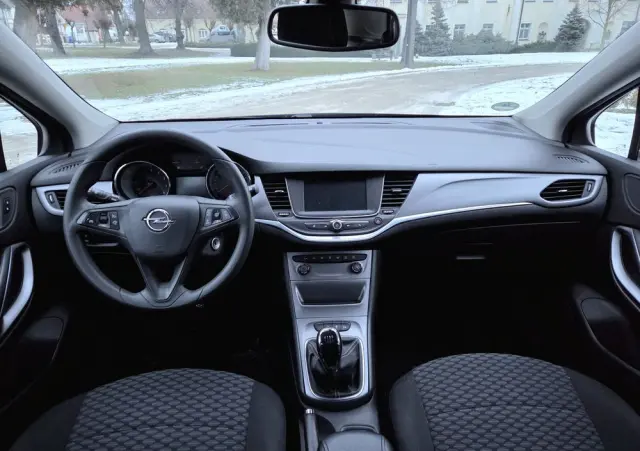 OPEL Astra 1.0 Turbo Start/Stop Edition