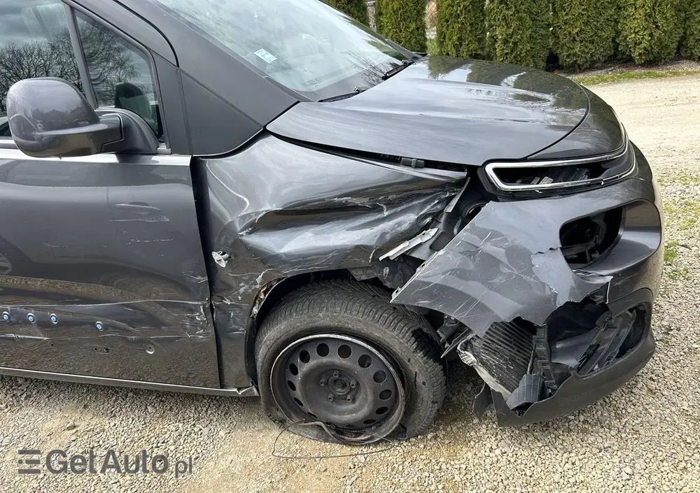 CITROËN Berlingo M PureTech 110 SHINE