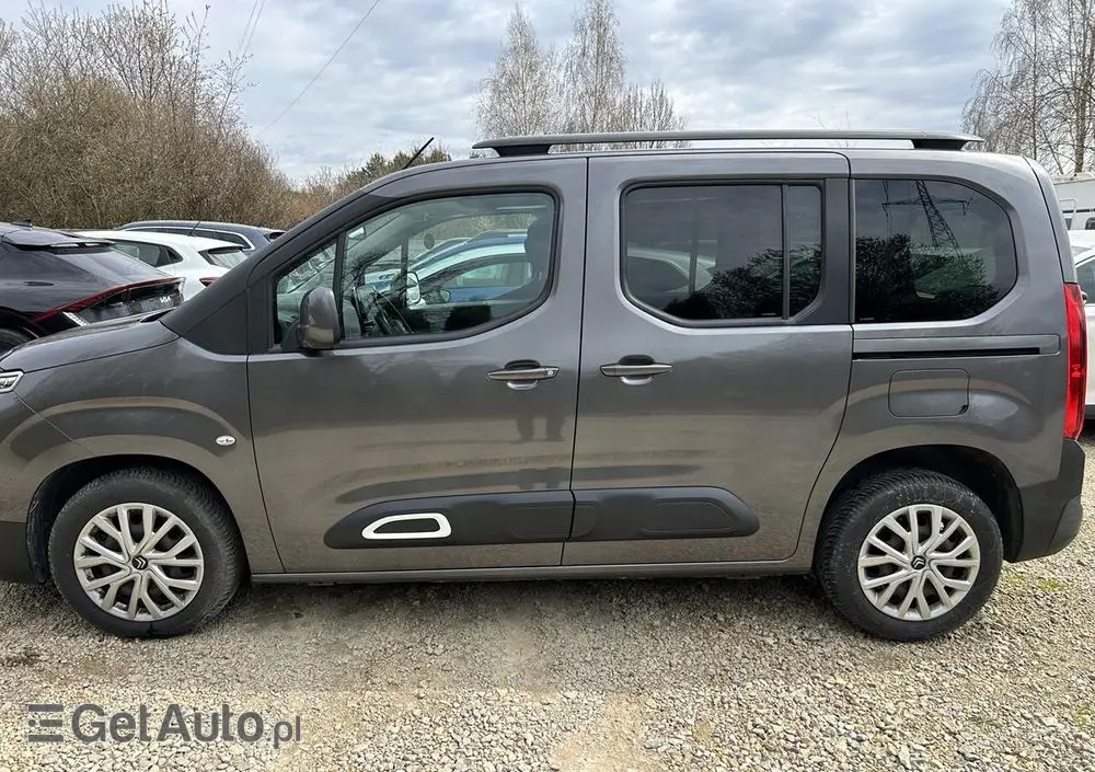 CITROËN Berlingo M PureTech 110 SHINE