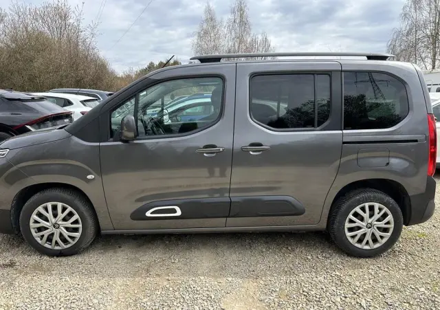 CITROËN Berlingo M PureTech 110 SHINE