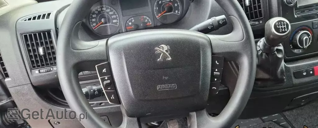 PEUGEOT Boxer 