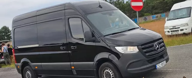 MERCEDES-BENZ Sprinter 