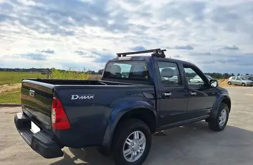 ISUZU D-Max 