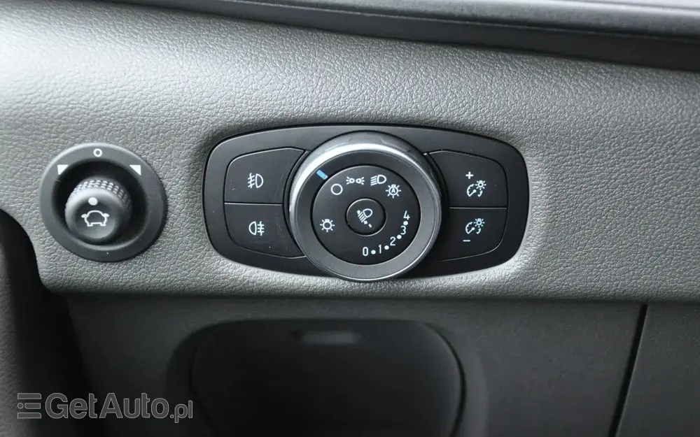 FORD TRANSIT 130 KM TREND VAN FURGON 350 L3H2 FABRYCZNIE NOWY  DOSTĘPNY OD RĘKI 