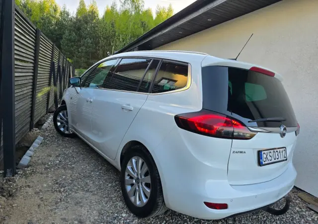 OPEL Zafira 
