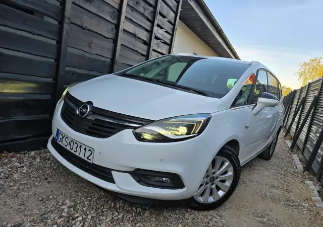 OPEL Zafira 