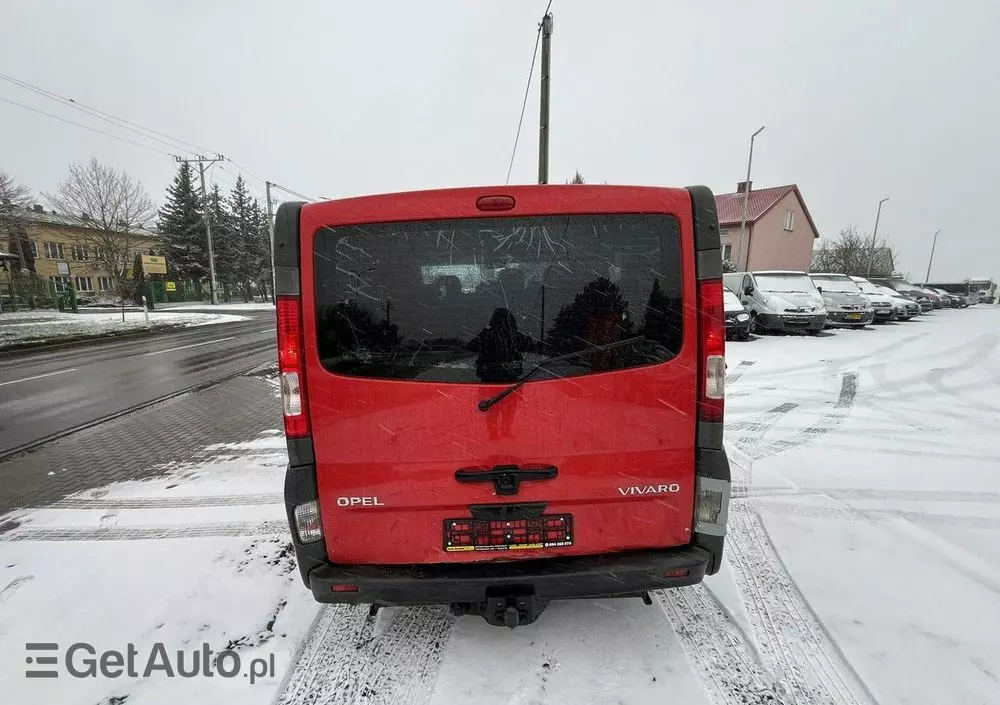 OPEL Vivaro 