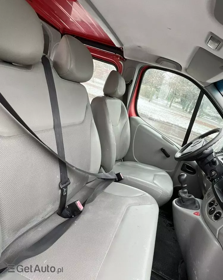 OPEL Vivaro 