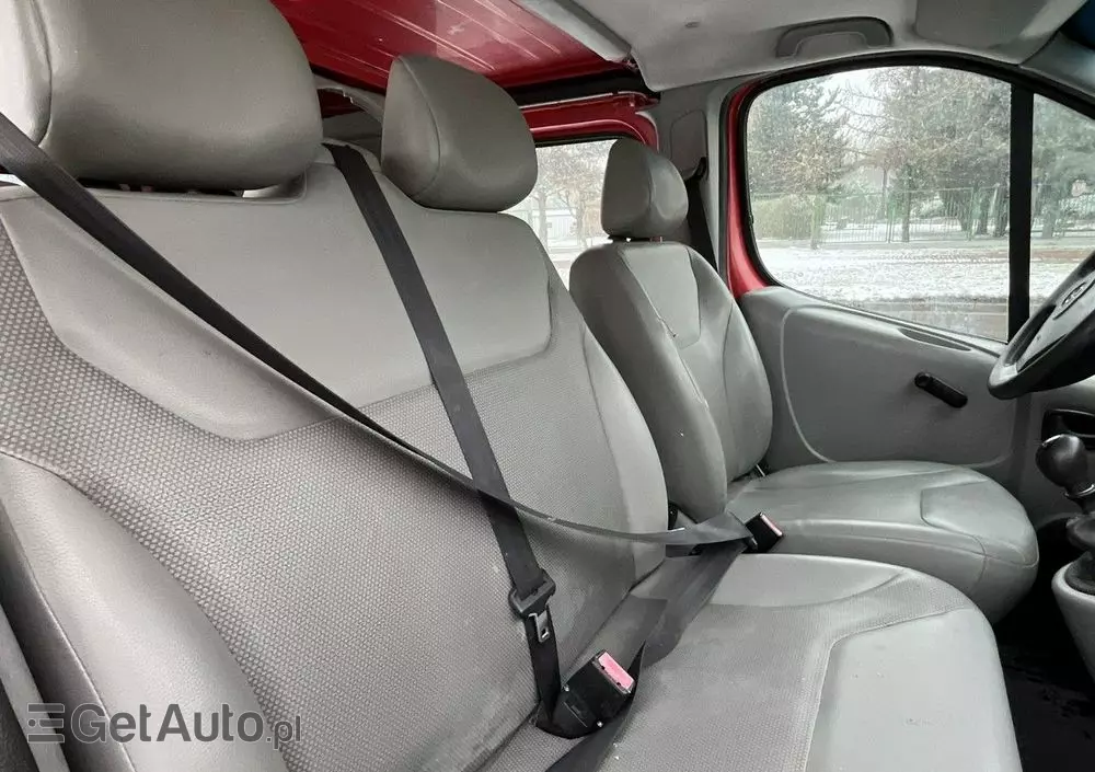 OPEL Vivaro 