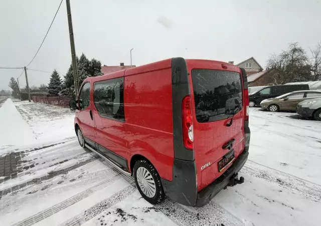 OPEL Vivaro 