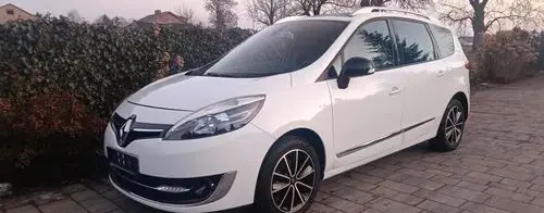 RENAULT Grand Scenic 