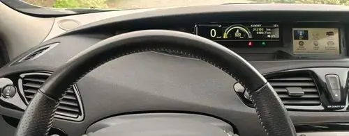 RENAULT Grand Scenic 