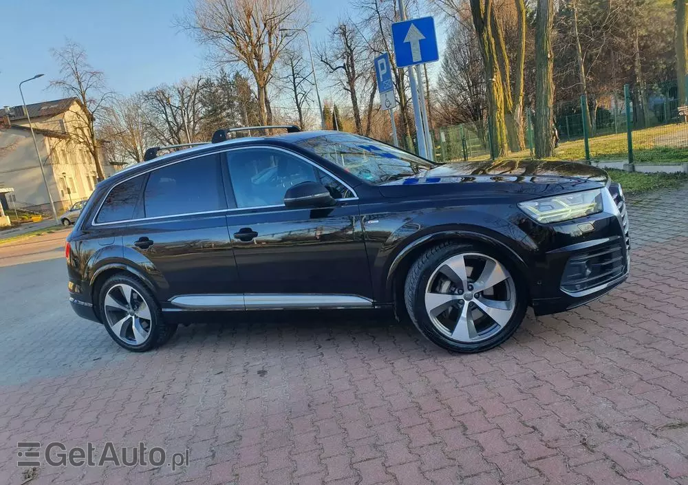 AUDI Q7 3.0 TDI Quattro Tiptronic
