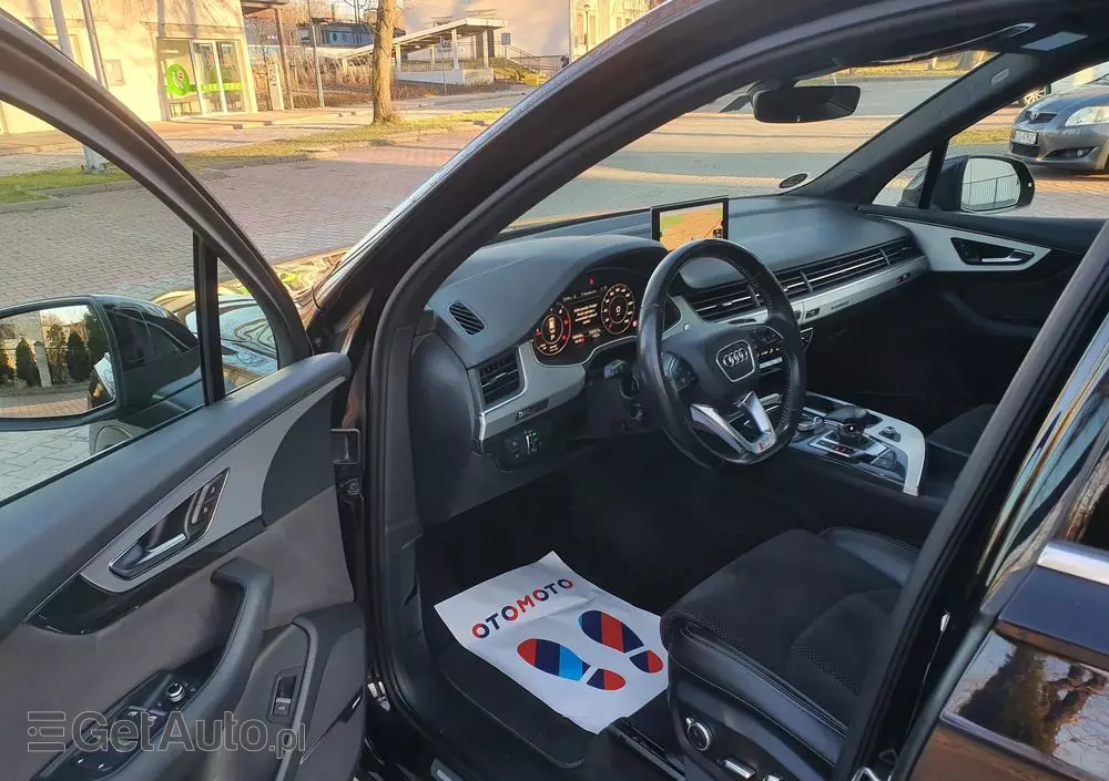 AUDI Q7 3.0 TDI Quattro Tiptronic