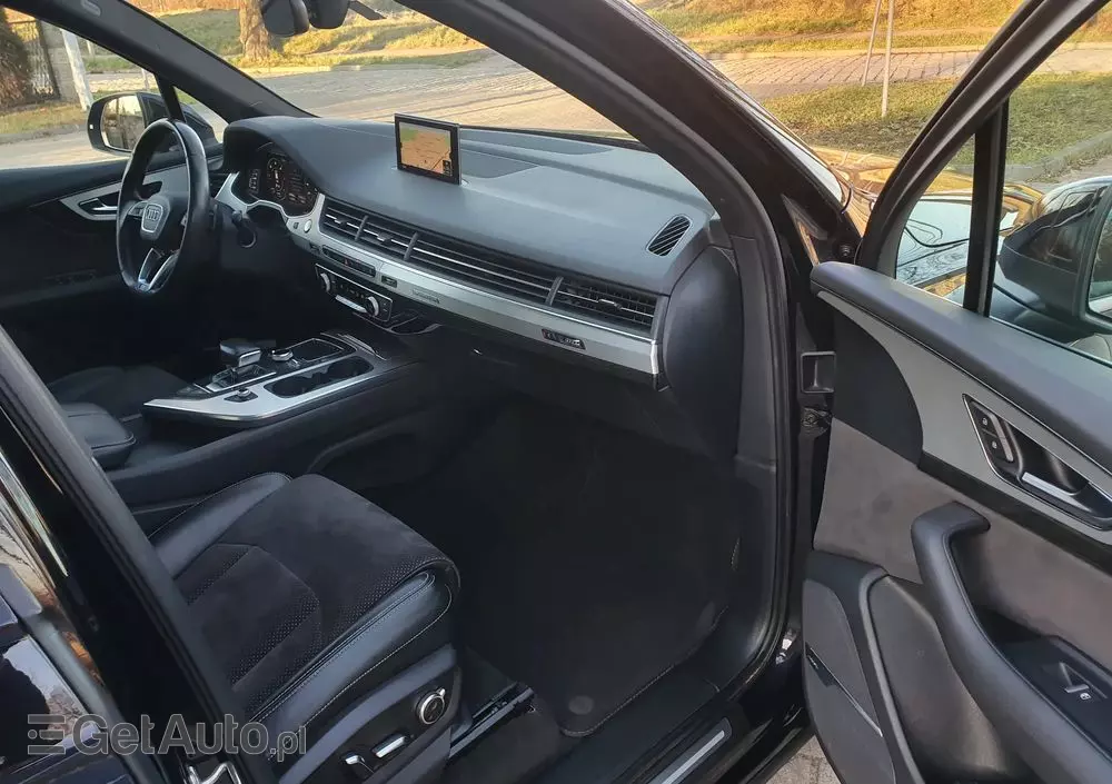 AUDI Q7 3.0 TDI Quattro Tiptronic