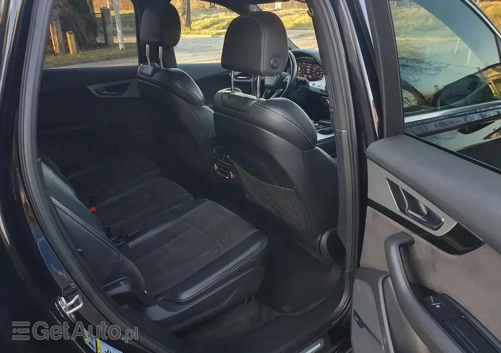 AUDI Q7 3.0 TDI Quattro Tiptronic