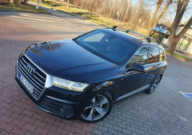AUDI Q7 3.0 TDI Quattro Tiptronic