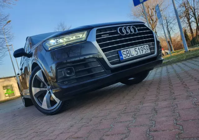 AUDI Q7 3.0 TDI Quattro Tiptronic