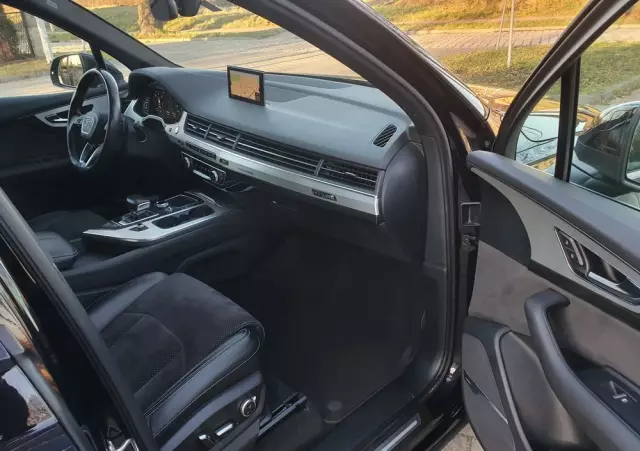 AUDI Q7 3.0 TDI Quattro Tiptronic