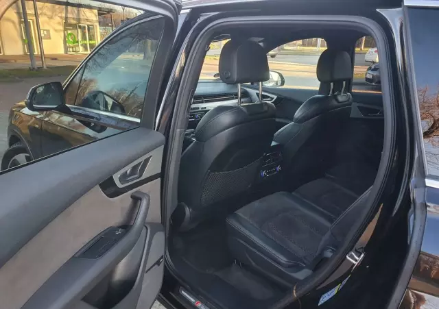 AUDI Q7 3.0 TDI Quattro Tiptronic