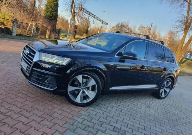 AUDI Q7 3.0 TDI Quattro Tiptronic
