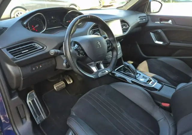 PEUGEOT 308 BlueHDi FAP 180 EAT8 Stop & Start GT