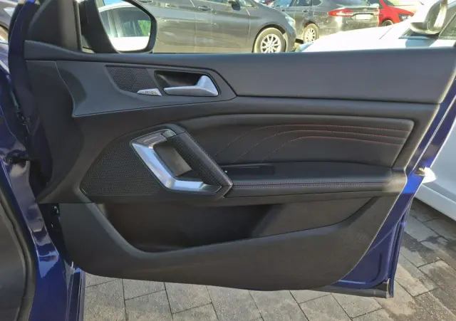 PEUGEOT 308 BlueHDi FAP 180 EAT8 Stop & Start GT