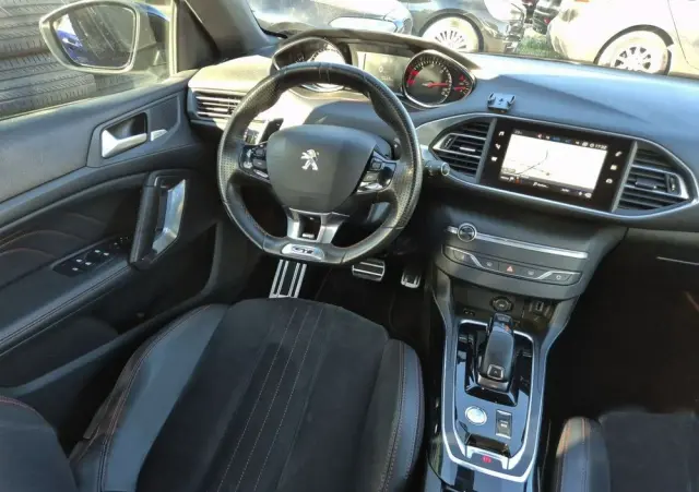 PEUGEOT 308 BlueHDi FAP 180 EAT8 Stop & Start GT