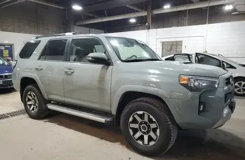 TOYOTA 4 Runner 