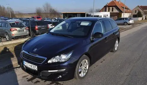 PEUGEOT 308 